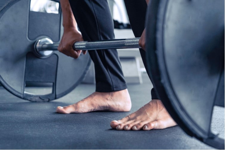 Which is better: Doing workouts barefoot or wearing shoes?
