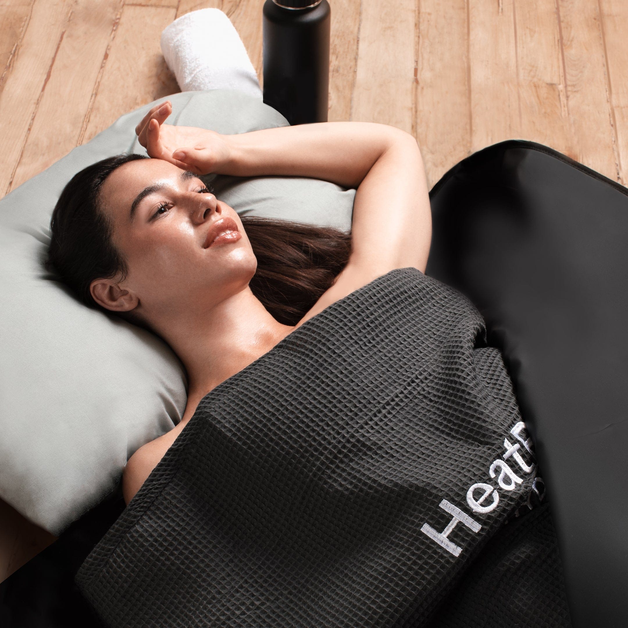 Full-Body Relief Bundle - Sauna Blanket & Stretch Pad Massager